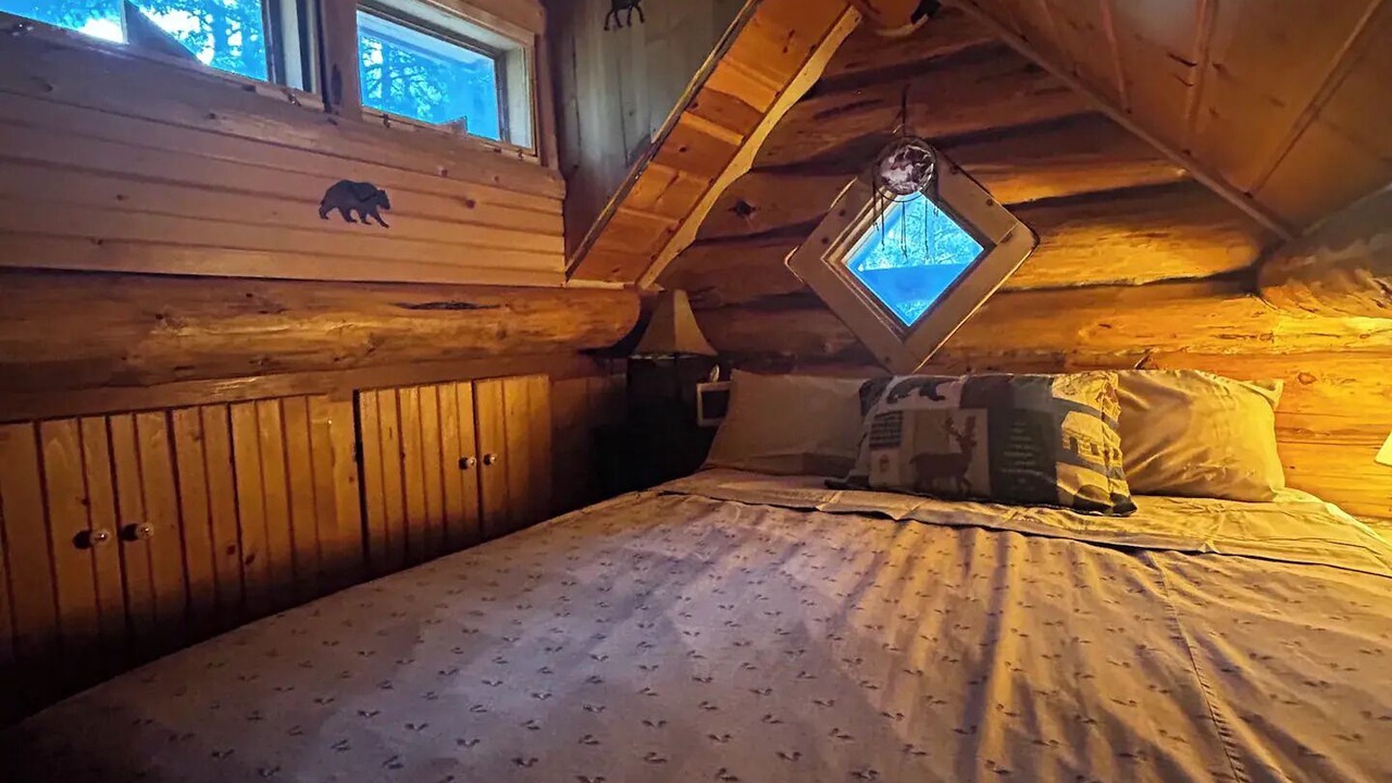 Photo of Bedroom in Silver Gate
