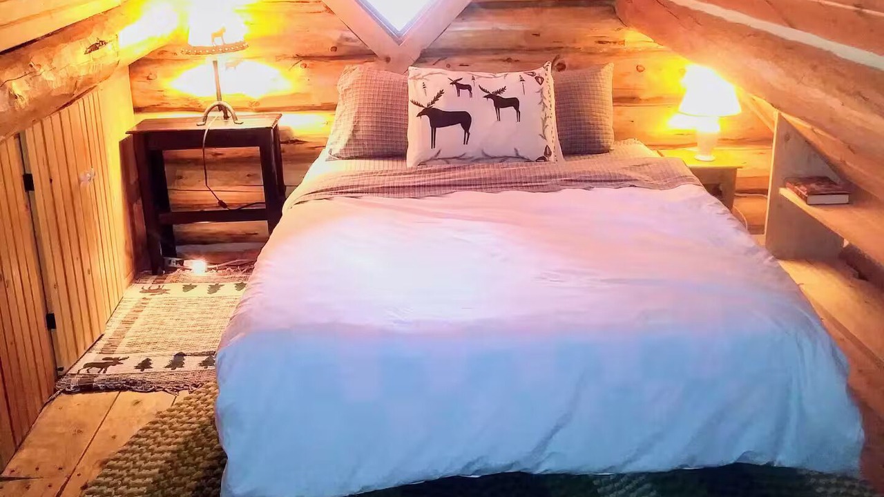Photo of Bedroom in Silver Gate