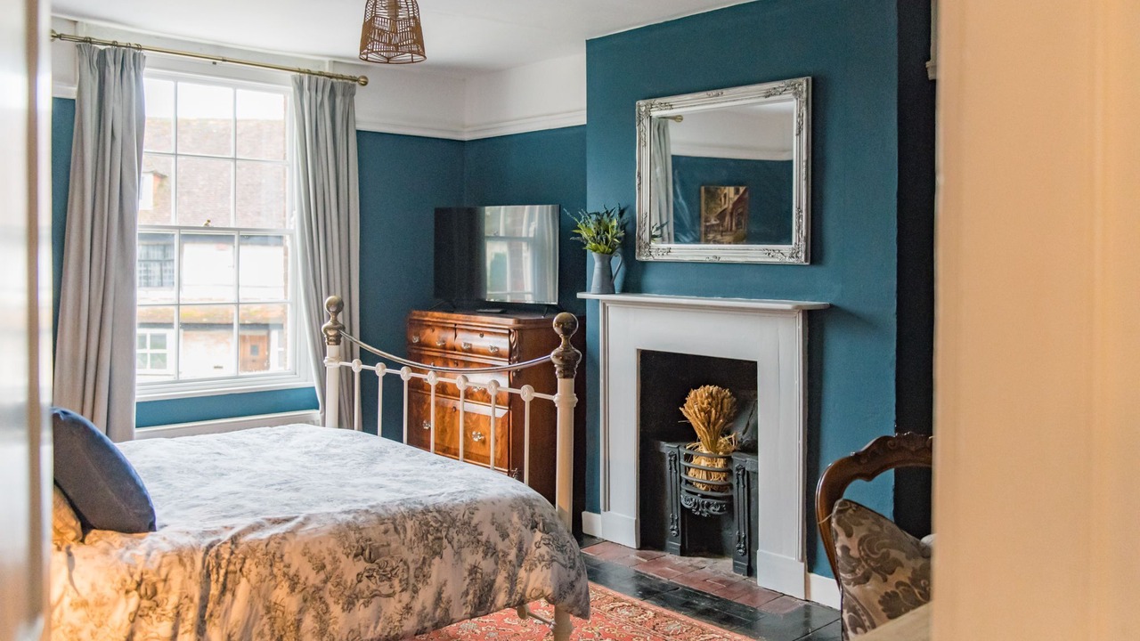 Photo of Bedroom in Biddenden