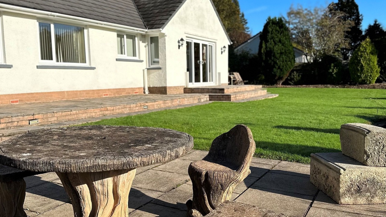 Photo of Patio Balcony in Pooley Bridge
