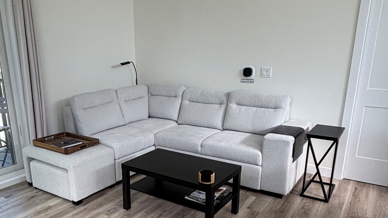 Photo of Livingroom in Signal Hill