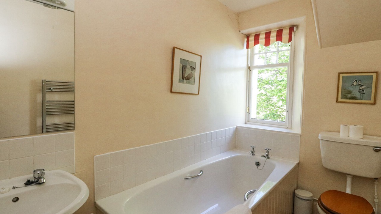 Photo of Bathroom in Muirshearlich