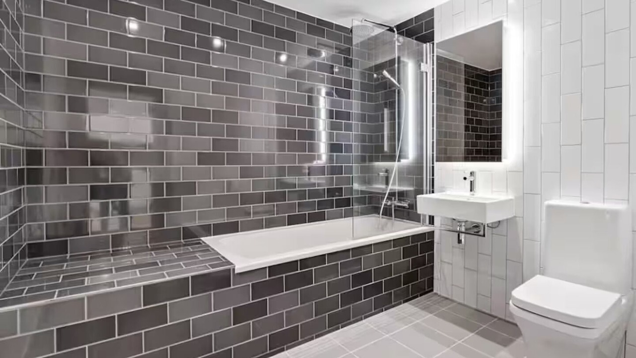 Photo of Bathroom in Docklands