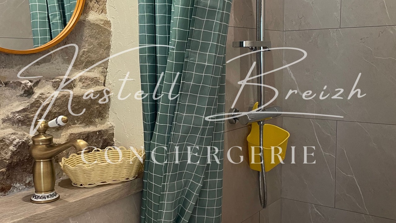 Photo of Bathroom in Le Merzer