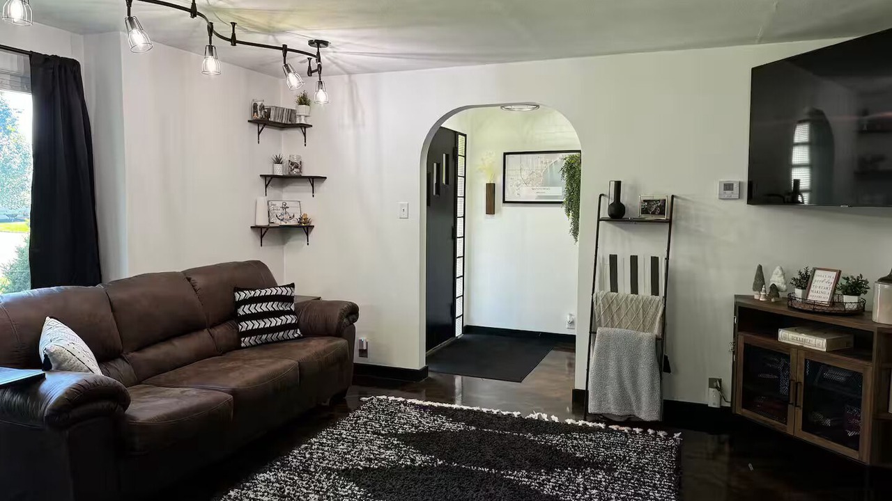 Photo of Livingroom in Manitowoc
