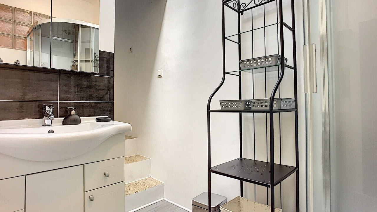 Photo of Bathroom in Antibes Old Town