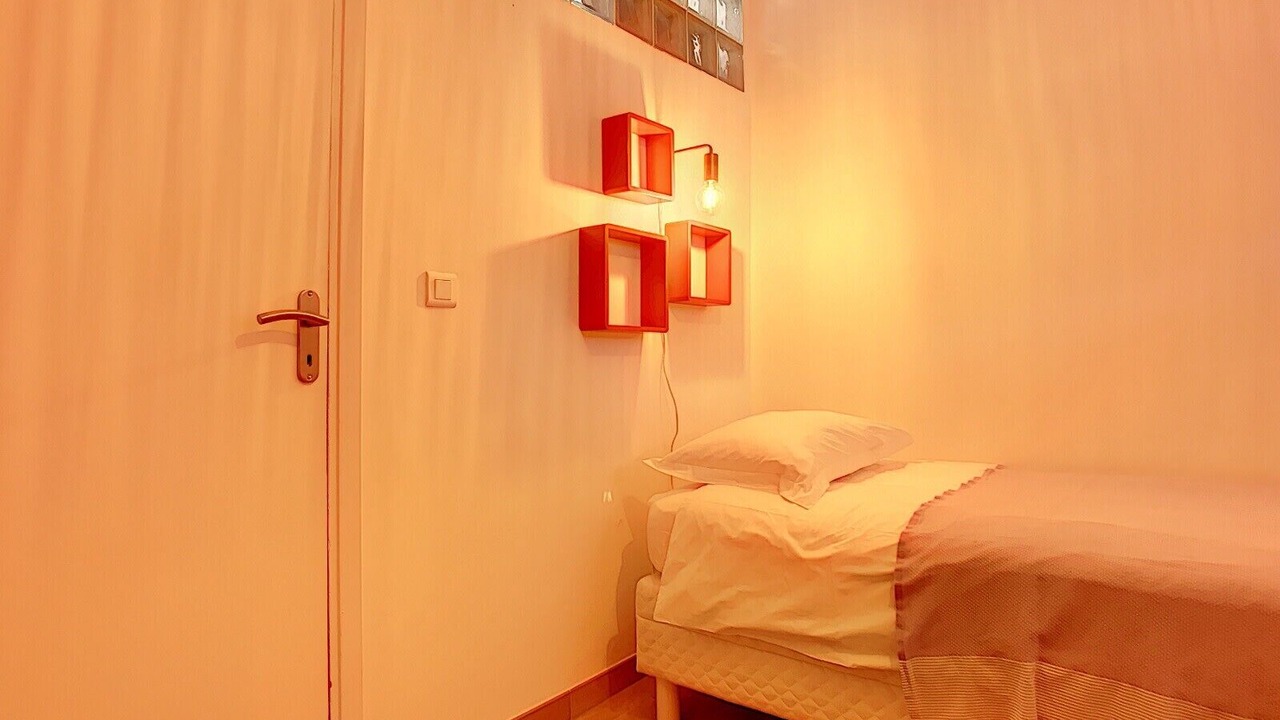Photo of Bedroom in Antibes Old Town