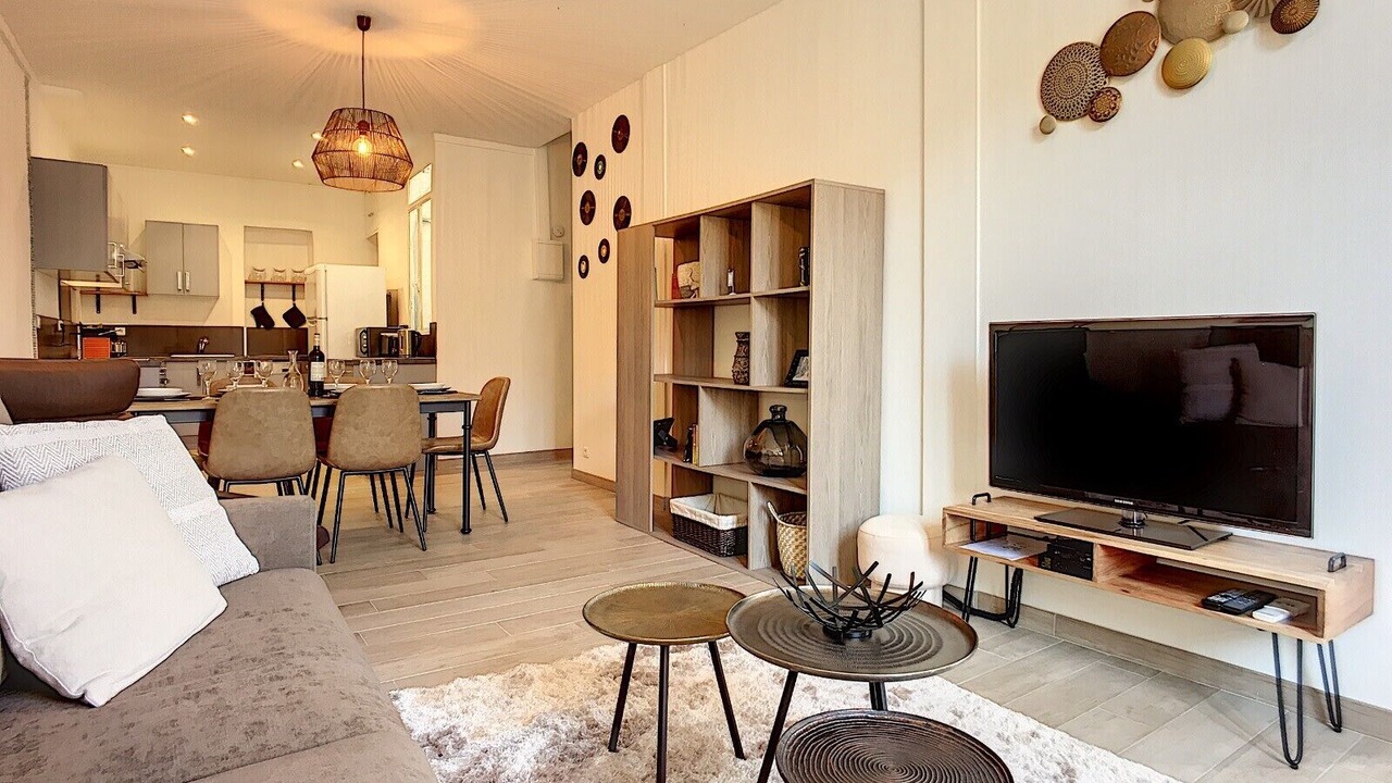 Photo of Livingroom in Antibes Old Town