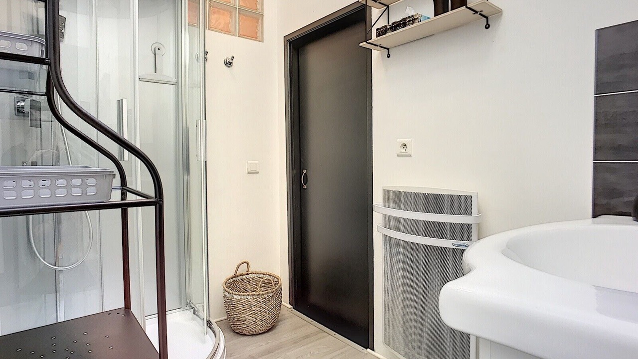Photo of Bathroom in Antibes Old Town