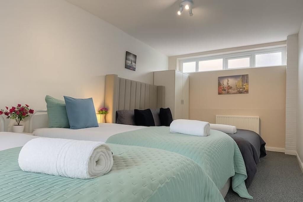 Photo of Bedroom in Island Gardens