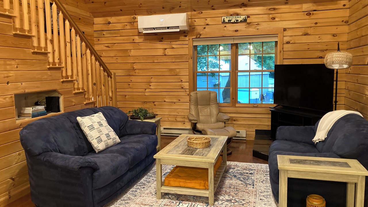 Photo of Livingroom in Cohocton