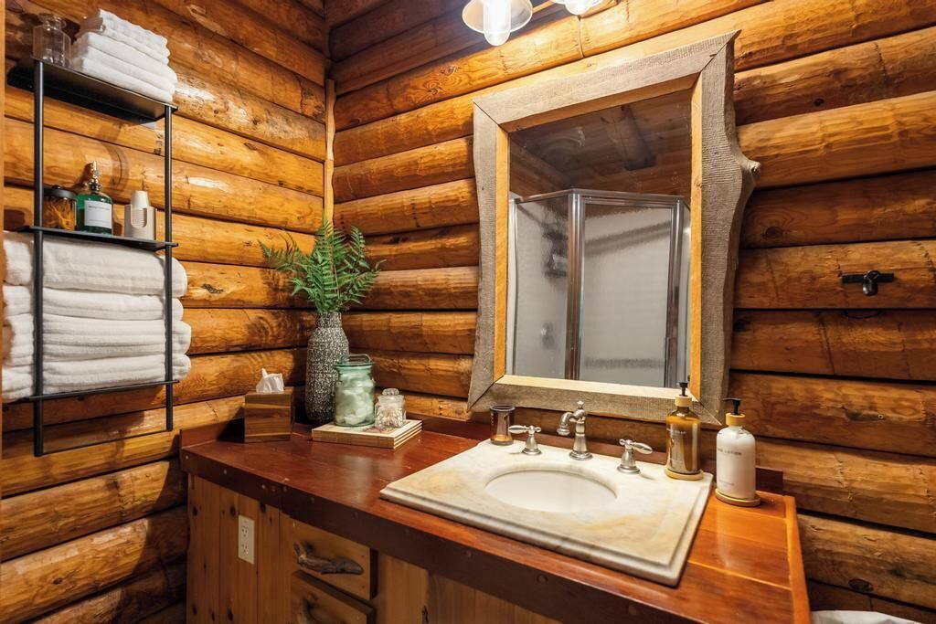 Photo of Bathroom in Harbor Springs