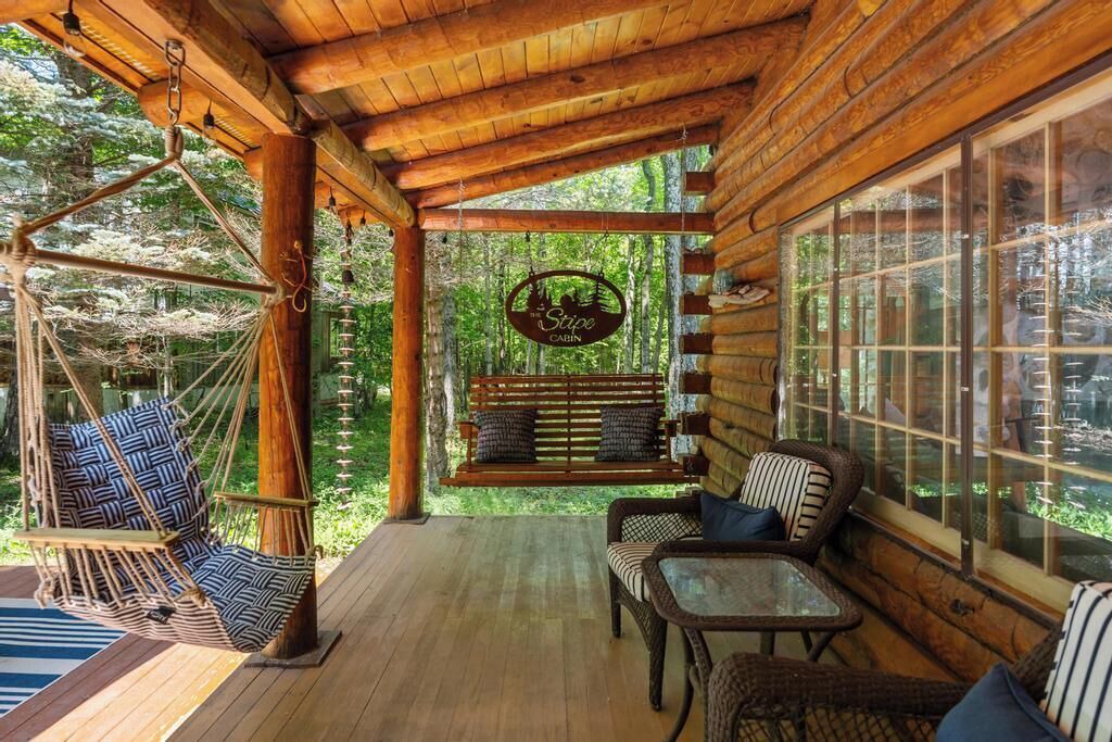 Photo of Patio Balcony in Harbor Springs