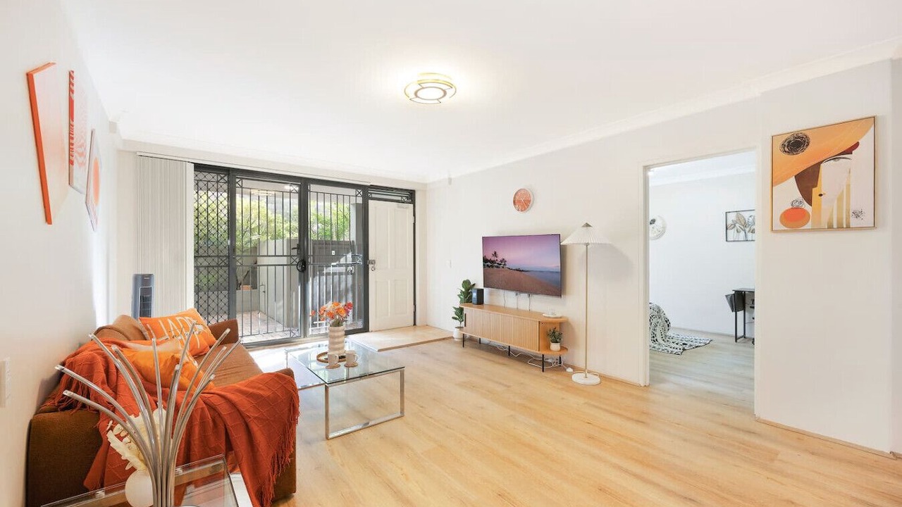 Photo of Livingroom in Redfern