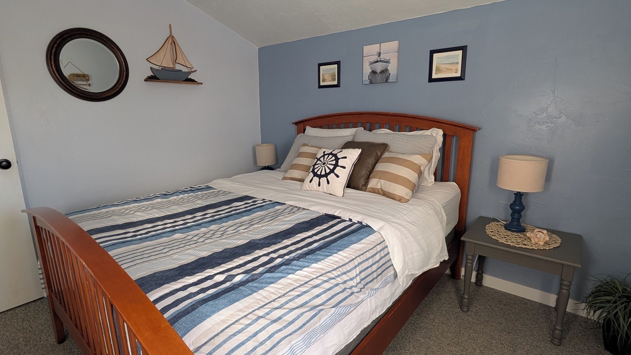 Photo of Bedroom in Kewaunee