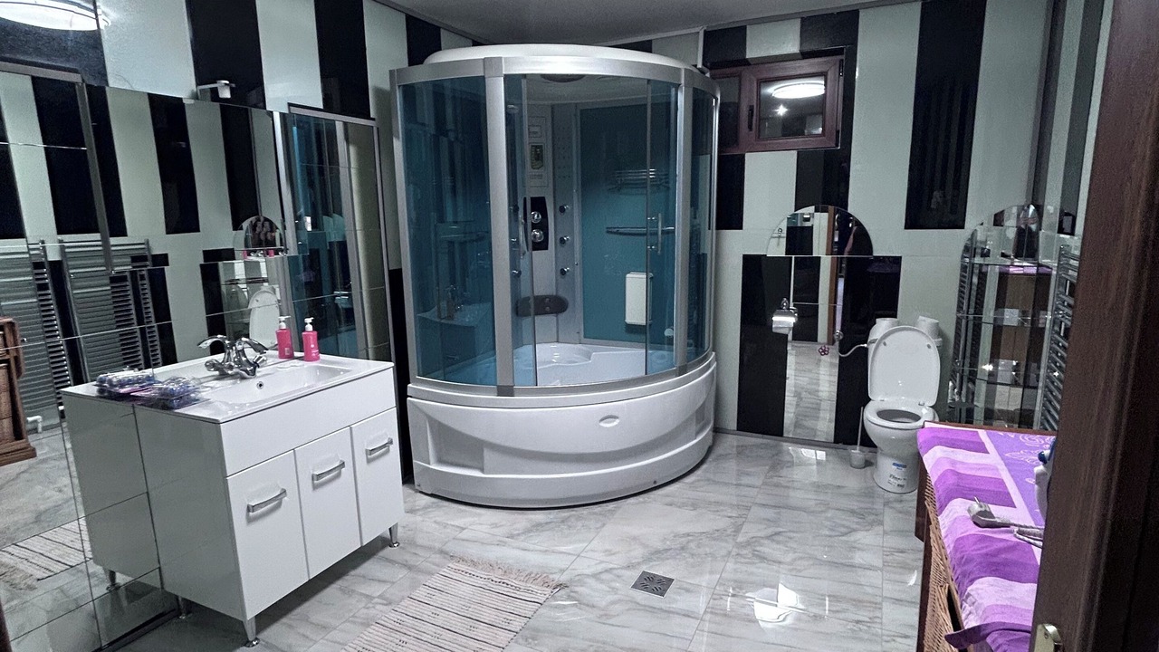 Photo of Bathroom in Tirgu Jiu