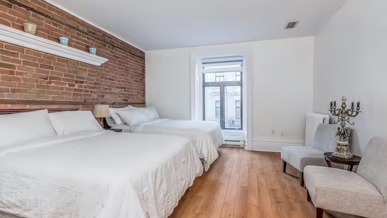Photo of Bedroom in Ville-Marie