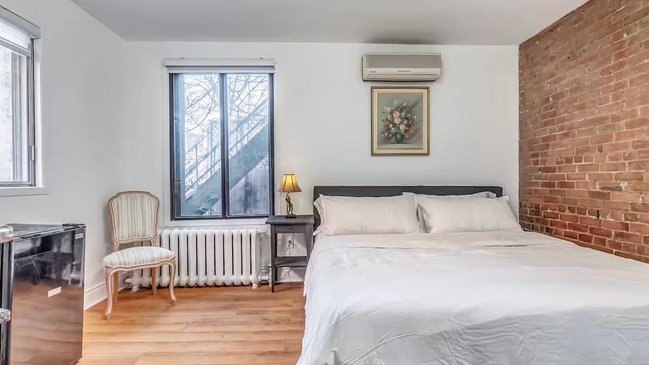 Photo of Bedroom in Ville-Marie