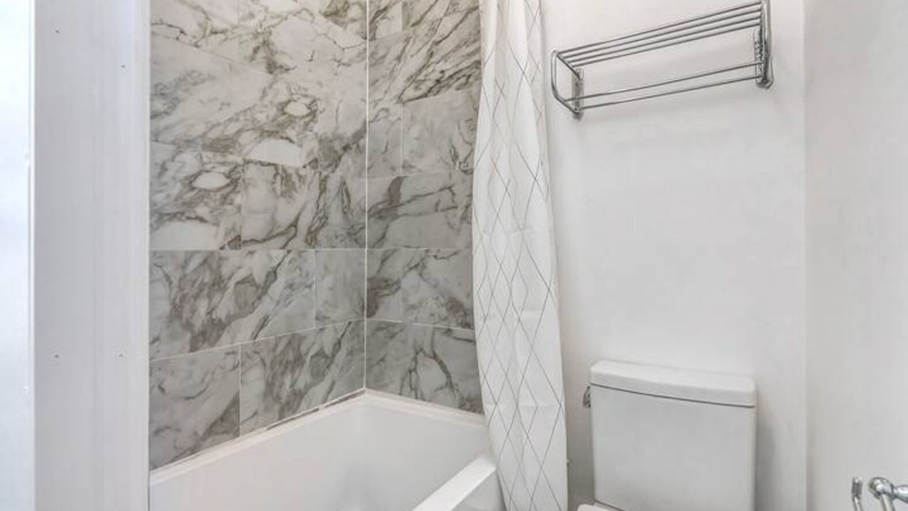 Photo of Bathroom in Ville-Marie