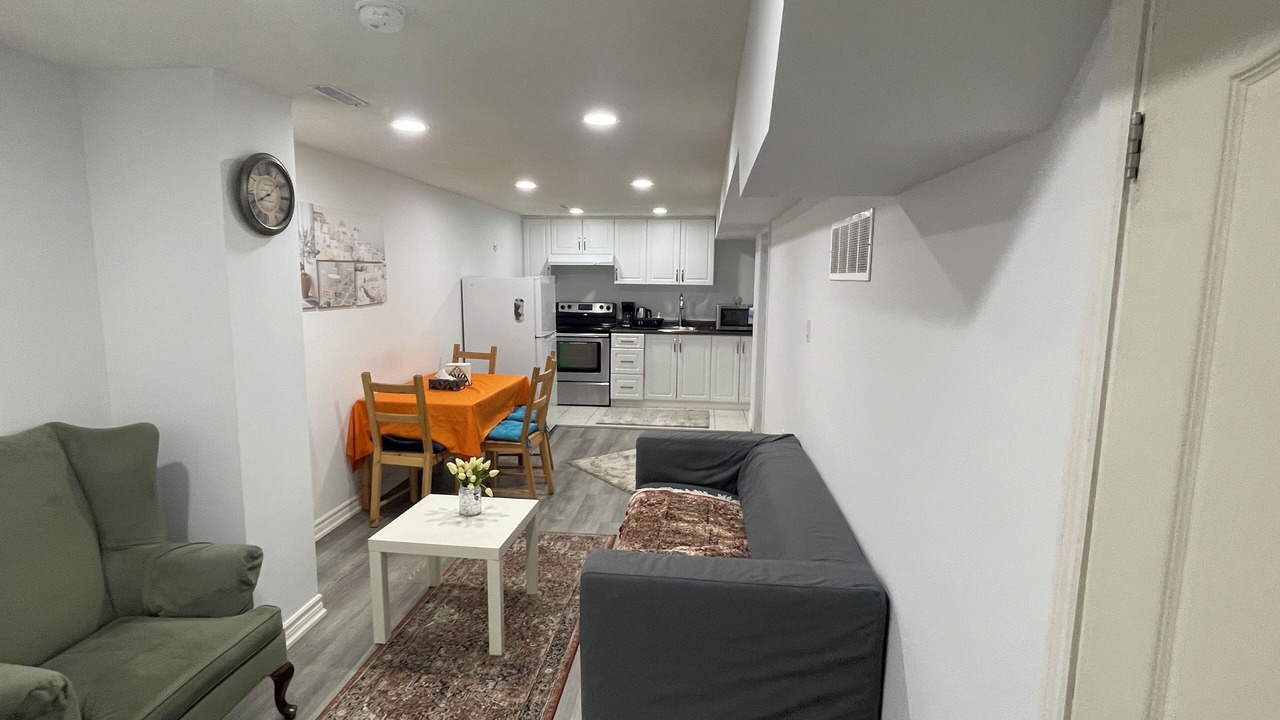 Photo of Livingroom in Markham