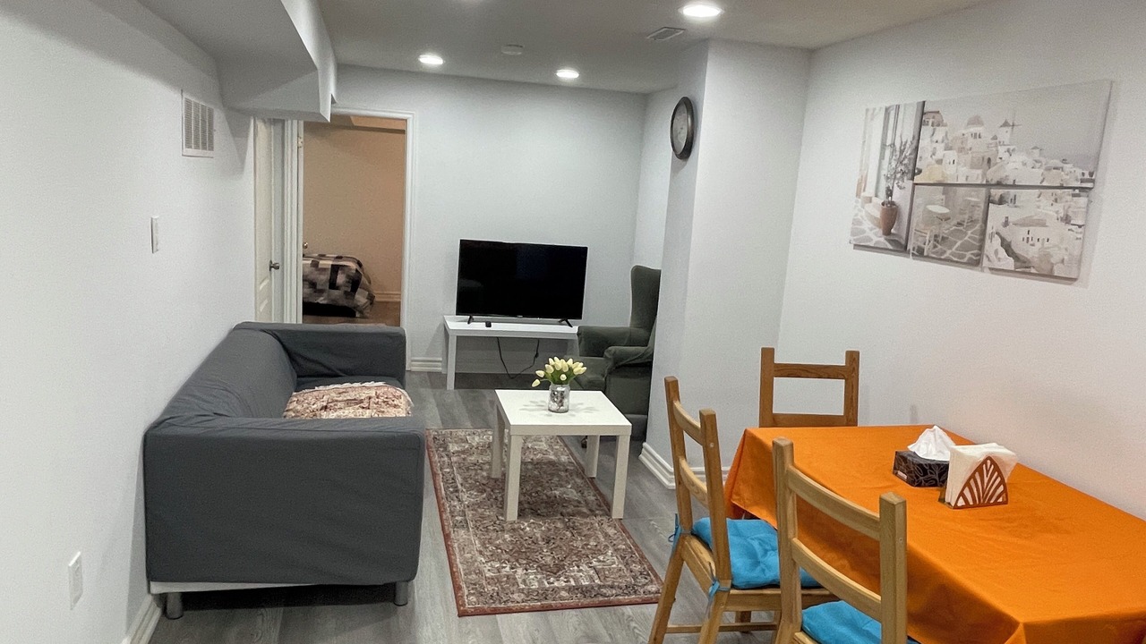 Photo of Livingroom in Markham
