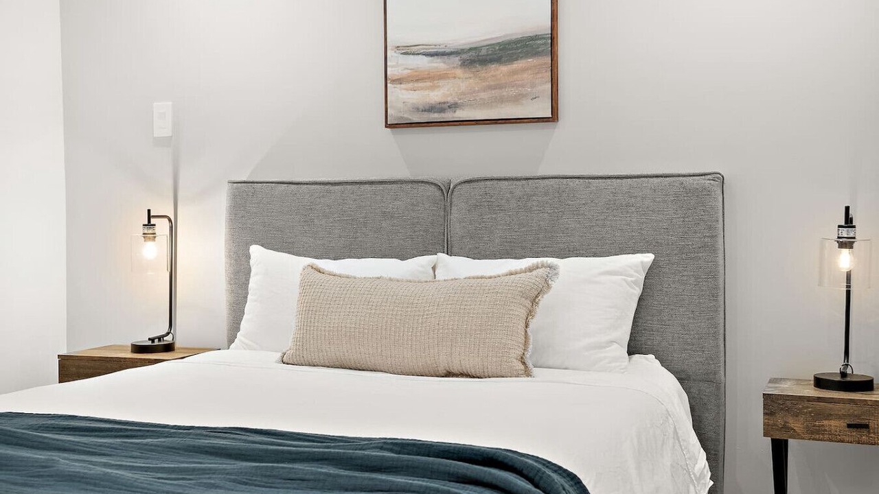 Photo of Bedroom in Old Montreal