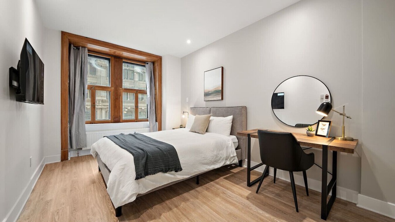 Photo of Bedroom in Old Montreal