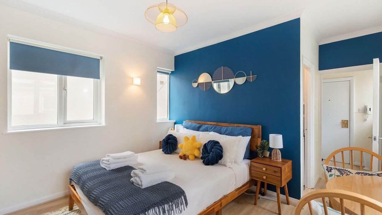 Photo of Bedroom in Lancaster Gate
