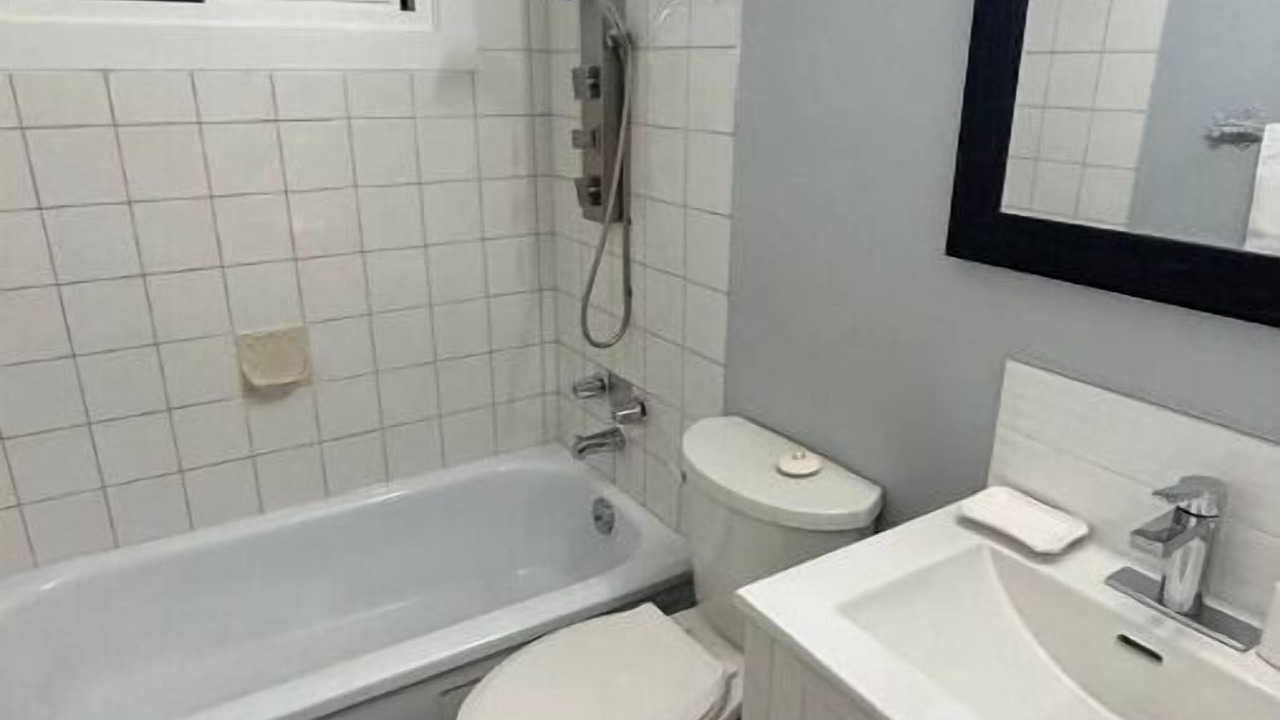 Photo of Bathroom in Highland Park