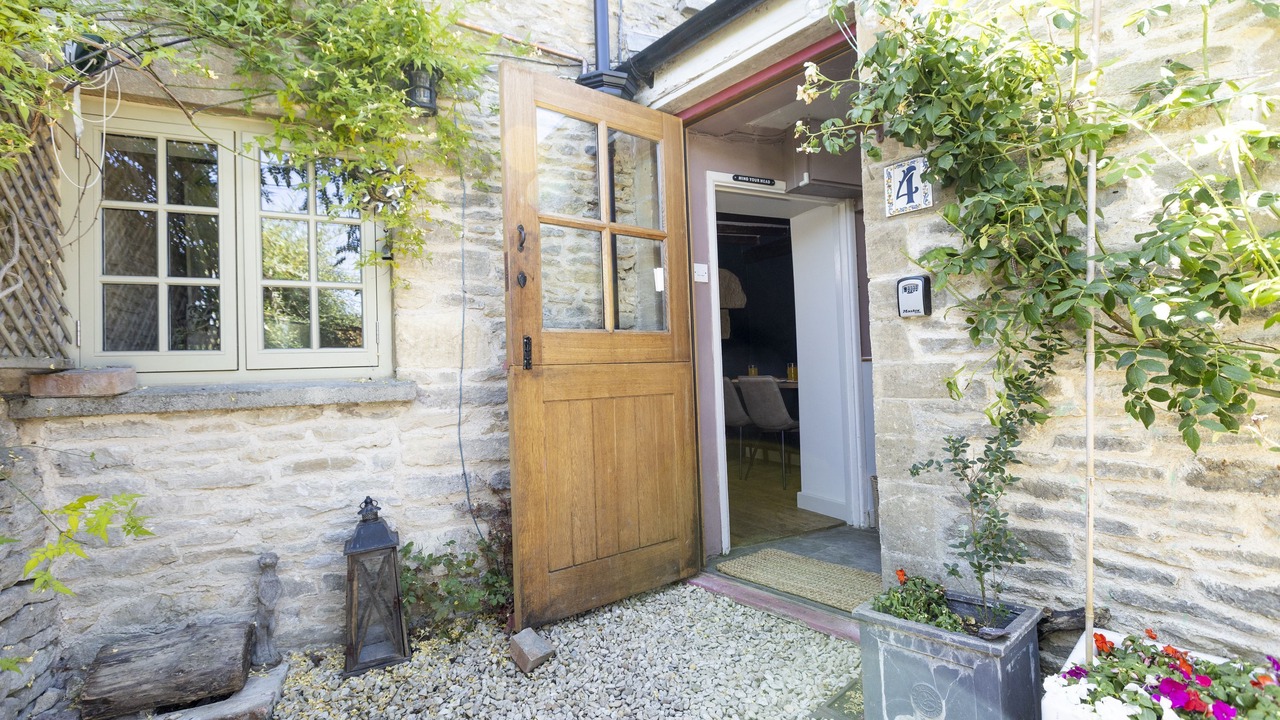 Photo of Outdoor in Broadwell