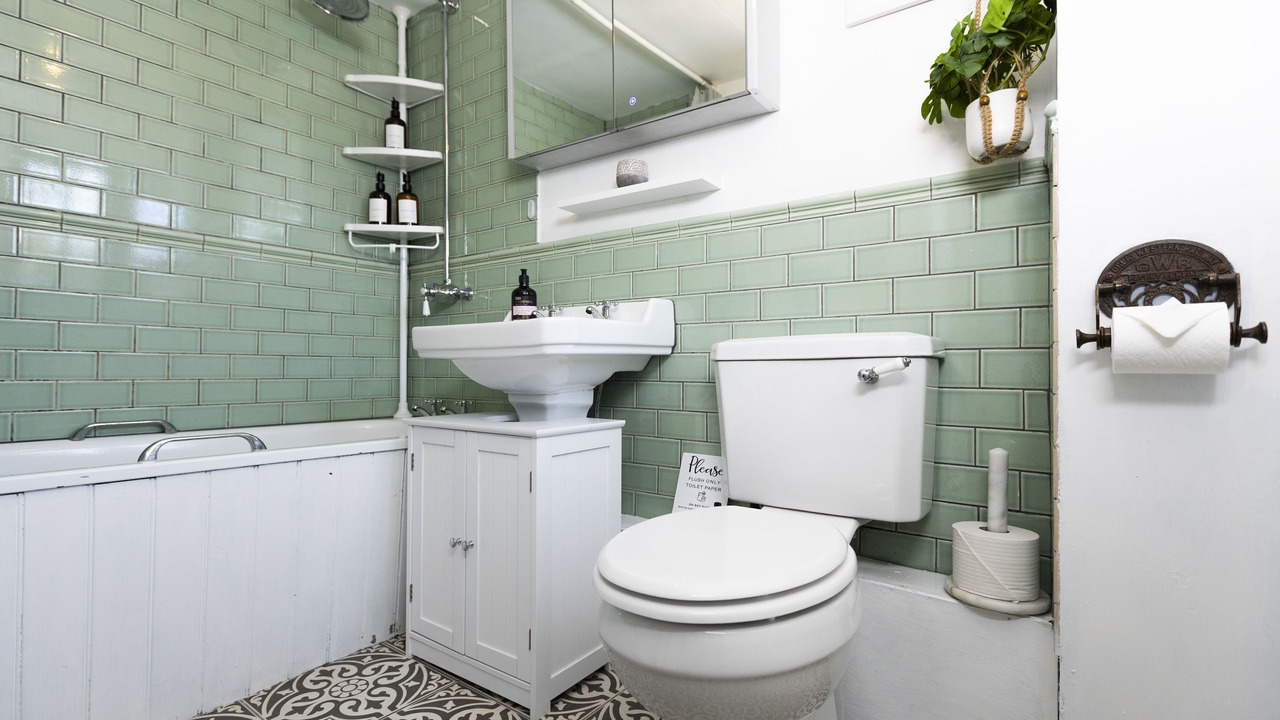 Photo of Bathroom in Broadwell