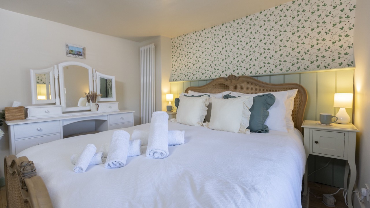 Photo of Bedroom in Broadwell