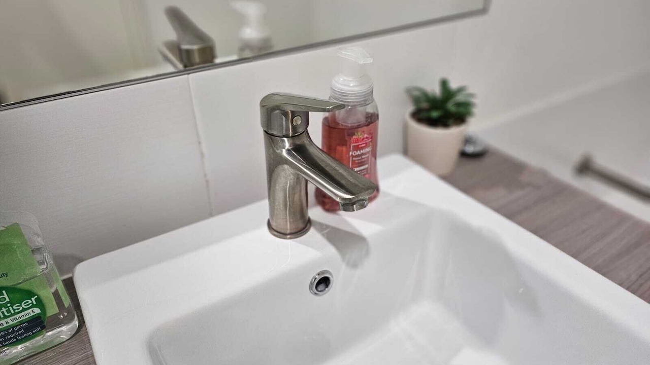 Photo of Bathroom in Lakelands