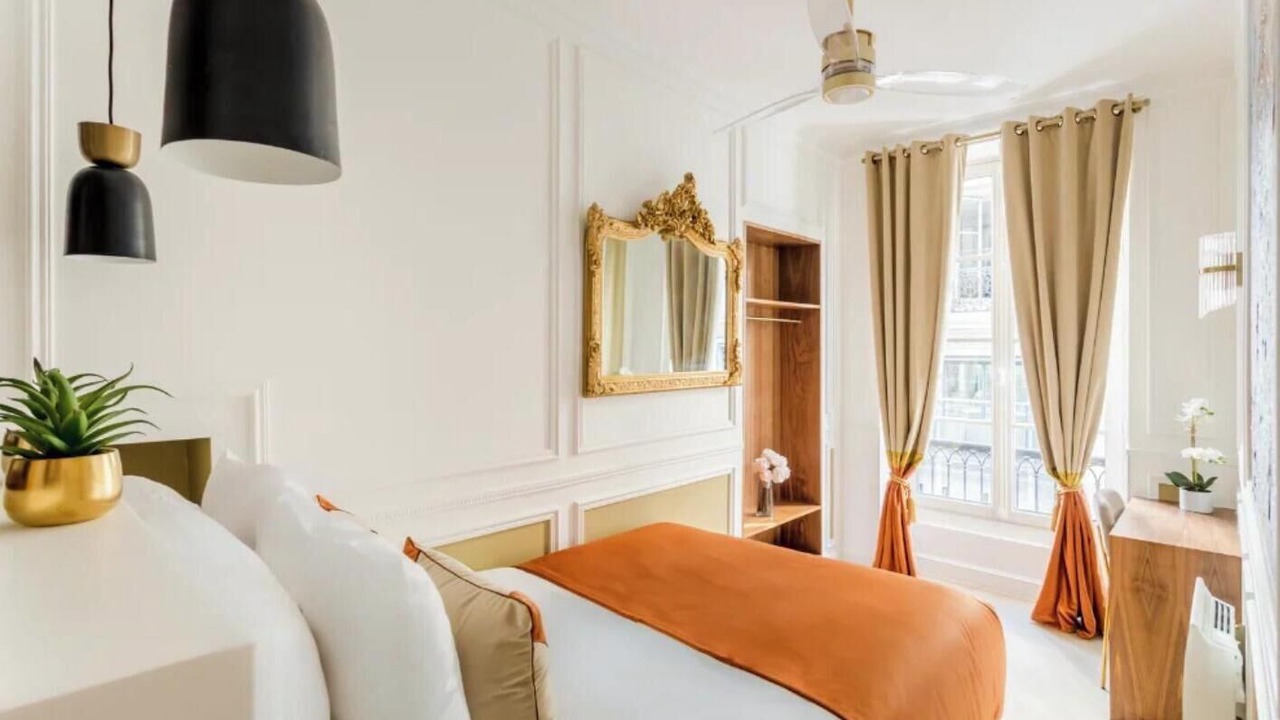 Photo of Bedroom in Chaussee-d'Antin