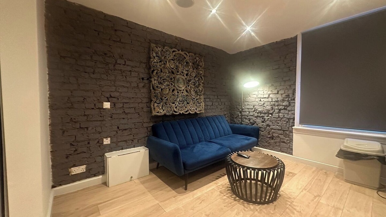 Photo of Livingroom in Yiewsley