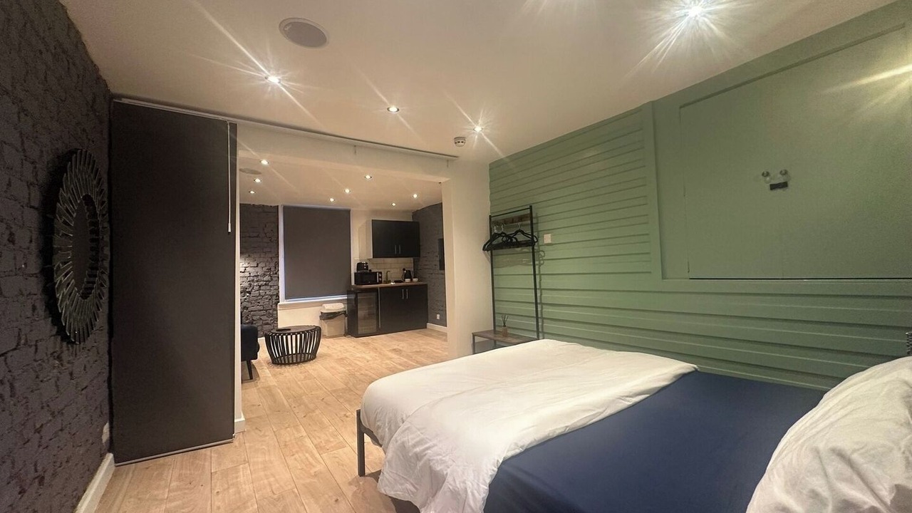 Photo of Bedroom in Yiewsley