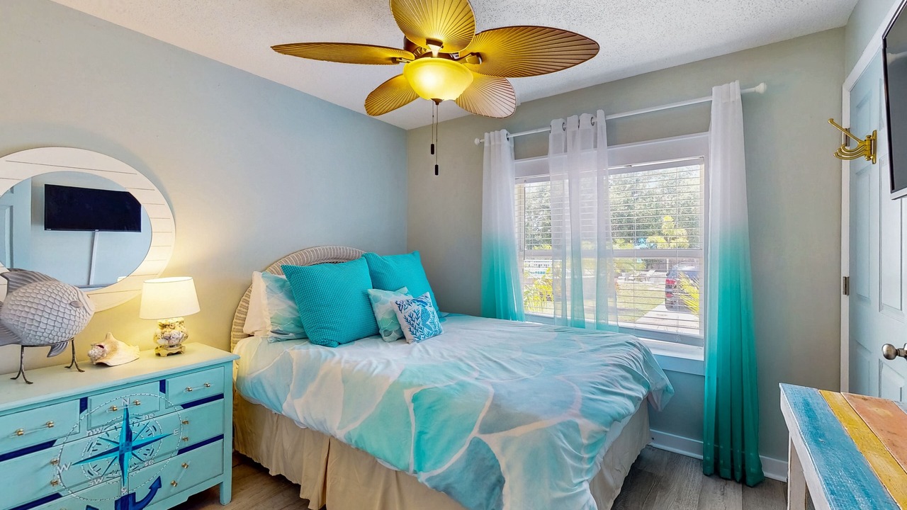 Photo of Bedroom in Bayou Oaks