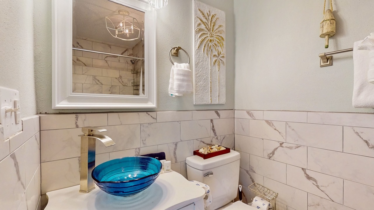 Photo of Bathroom in Bayou Oaks