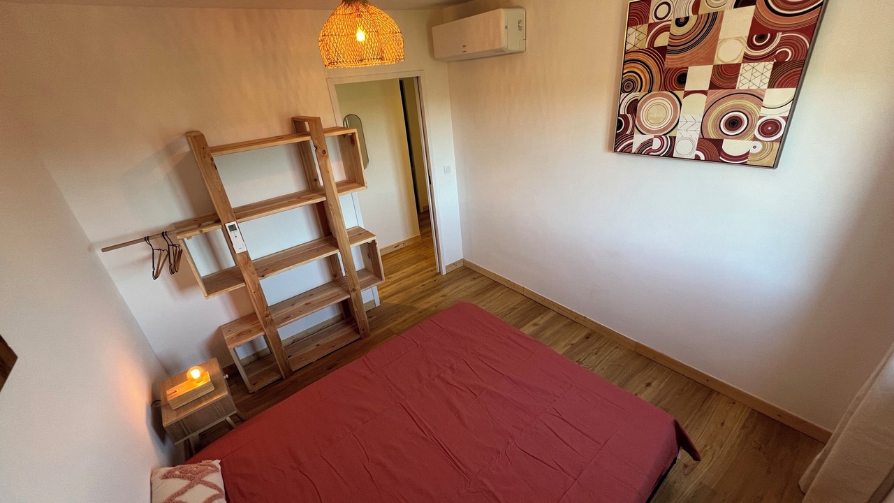 Photo of Bedroom in Payzac
