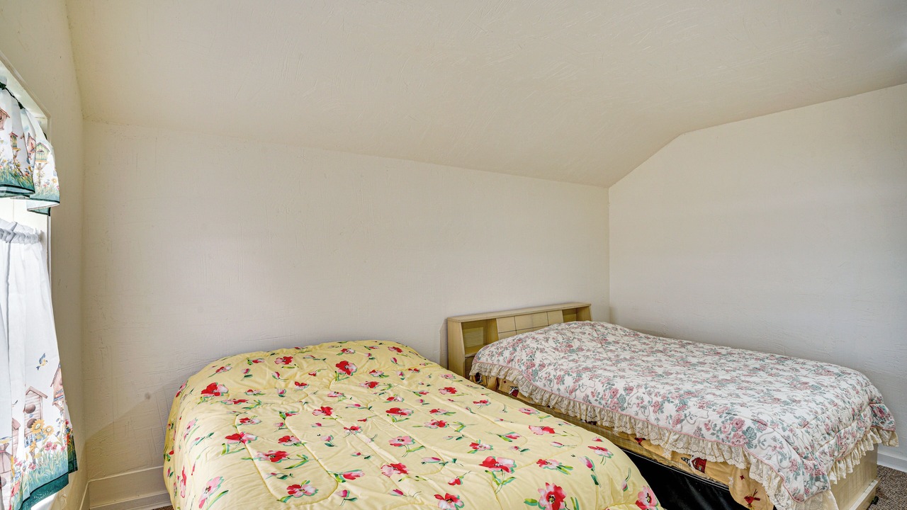 Photo of Bedroom in Manitowoc