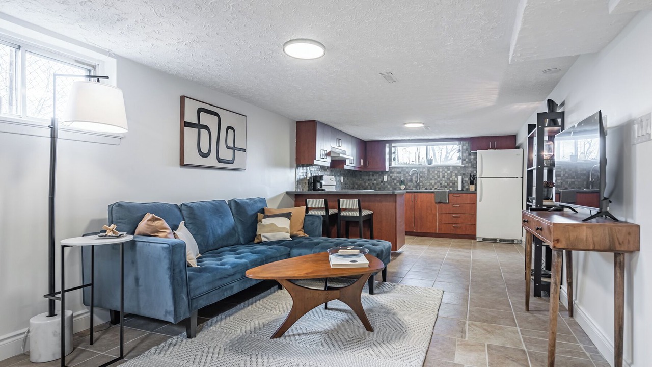 Photo of Livingroom in Lakeview
