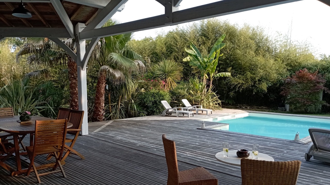 Photo of Outdoor in Cantenac