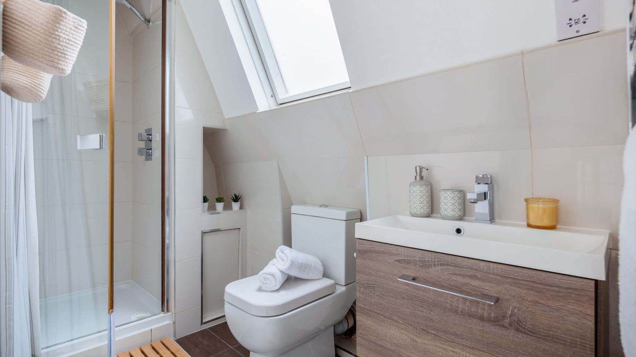 Photo of Bathroom in Holborn and Covent Garden