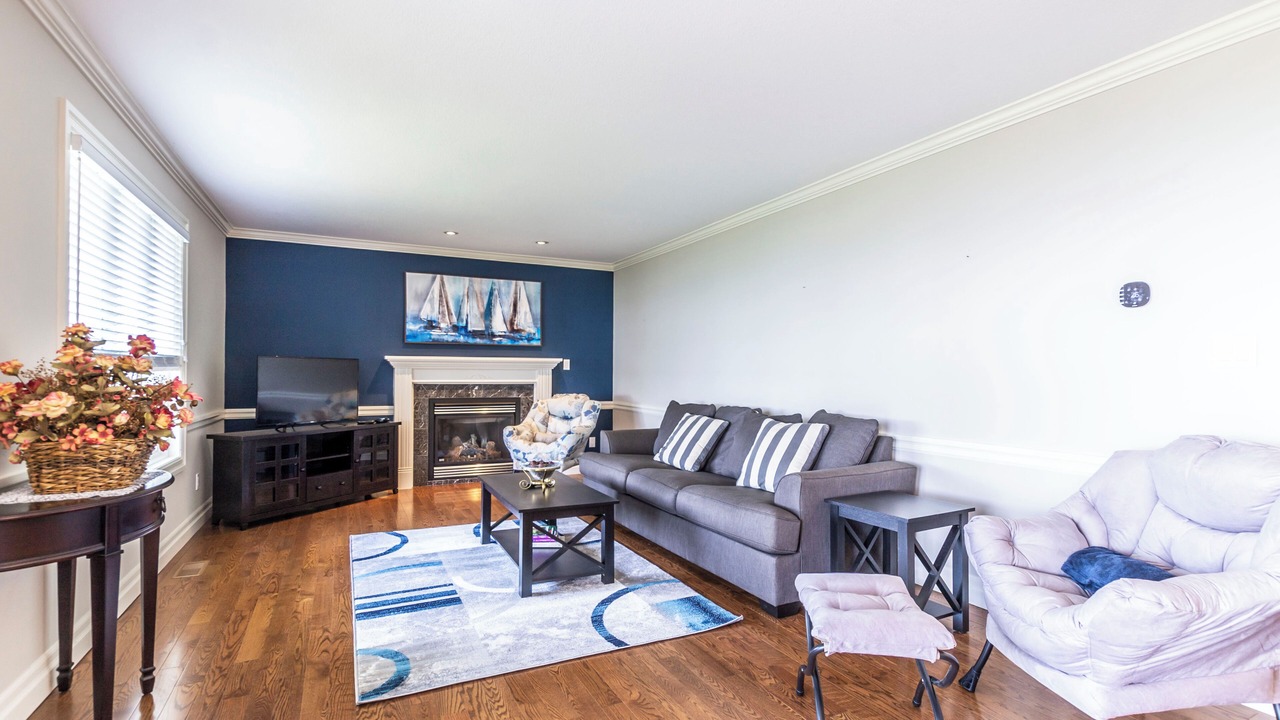 Photo of Livingroom in Port Rowan