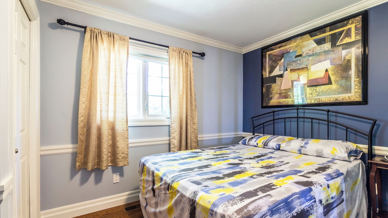 Photo of Bedroom in Port Rowan