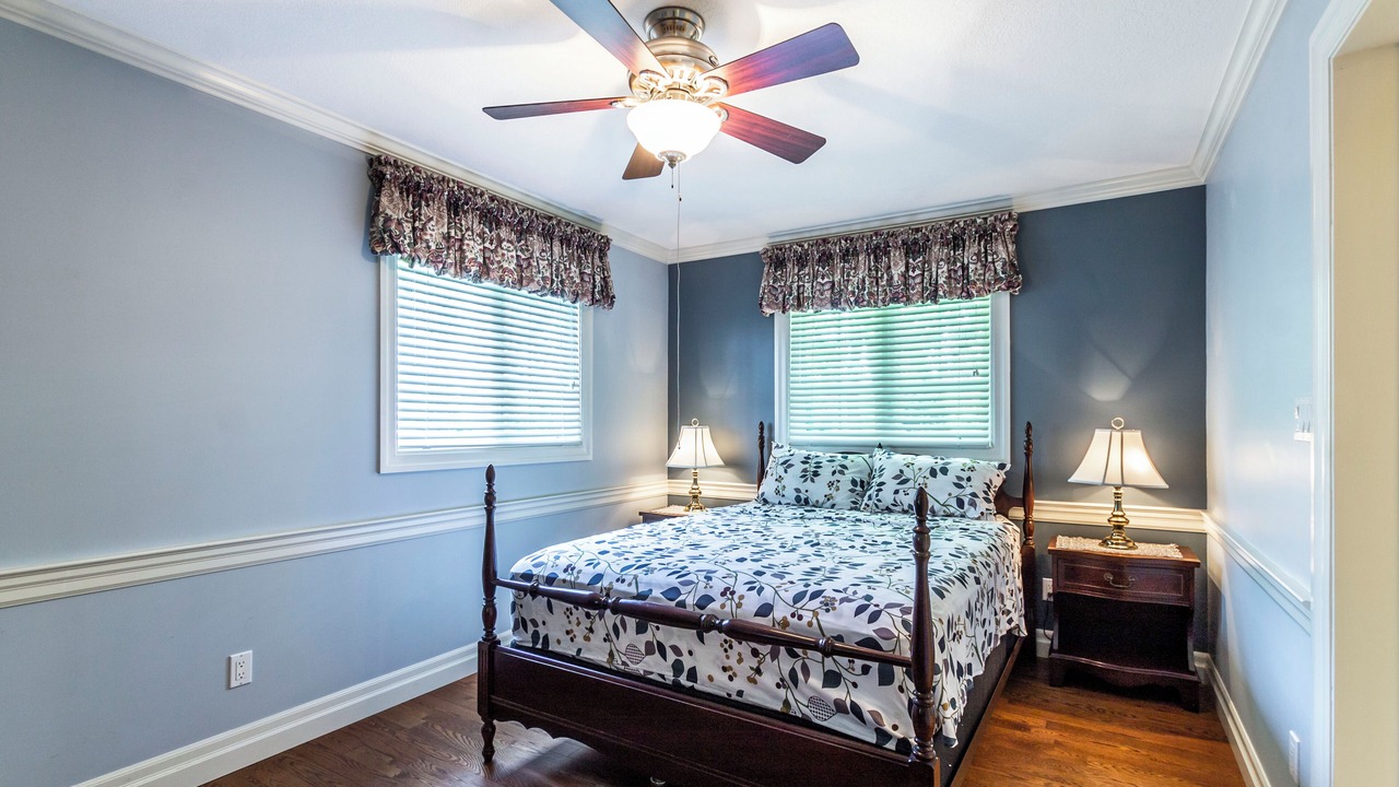 Photo of Bedroom in Port Rowan