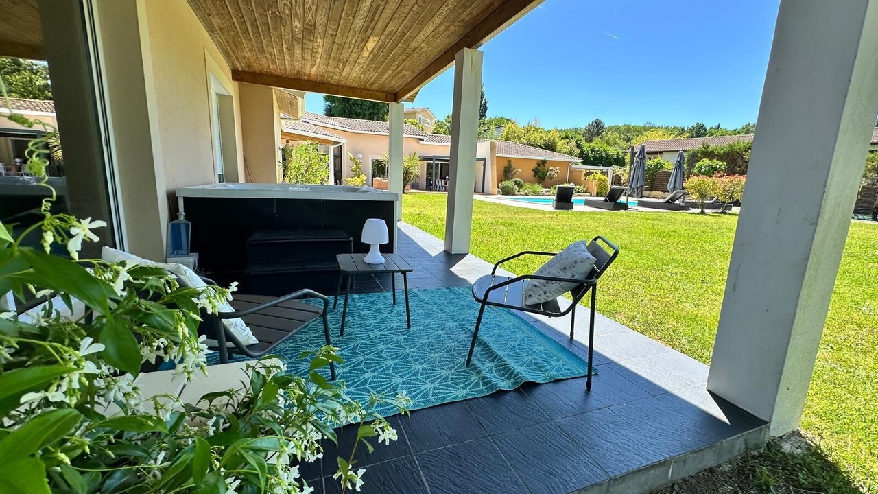 Photo of Patio Balcony in La Brede