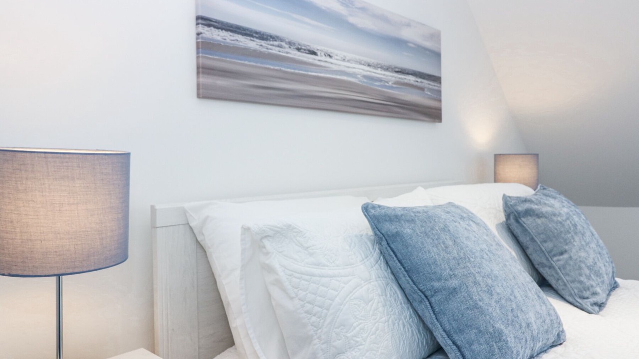 Photo of Bedroom in St Combs