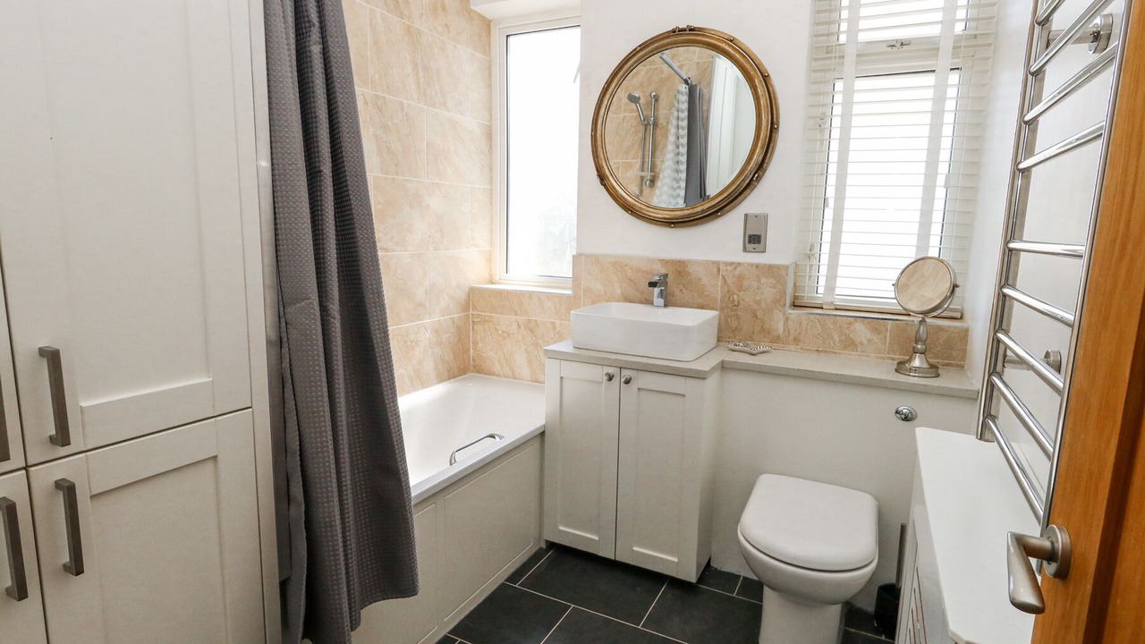 Photo of Bathroom in Sandbanks