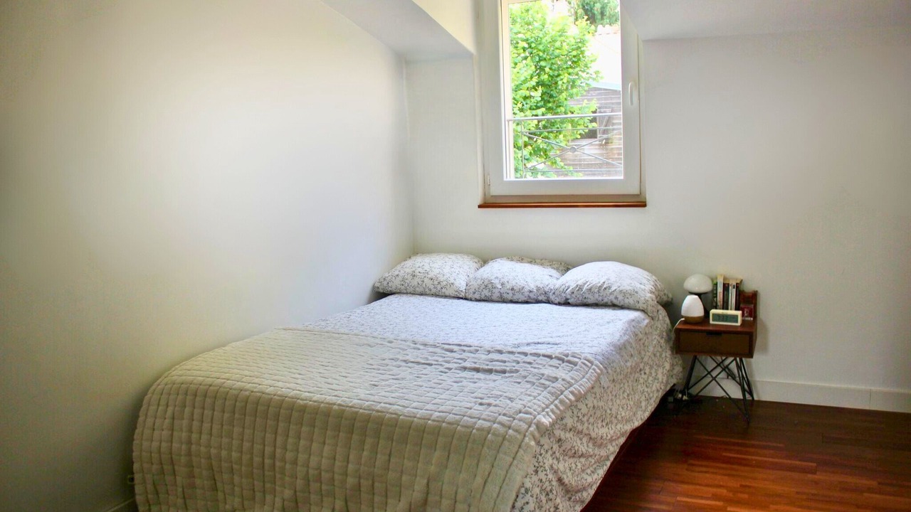 Photo of Bedroom in Saint-Remy-les-Chevreuse